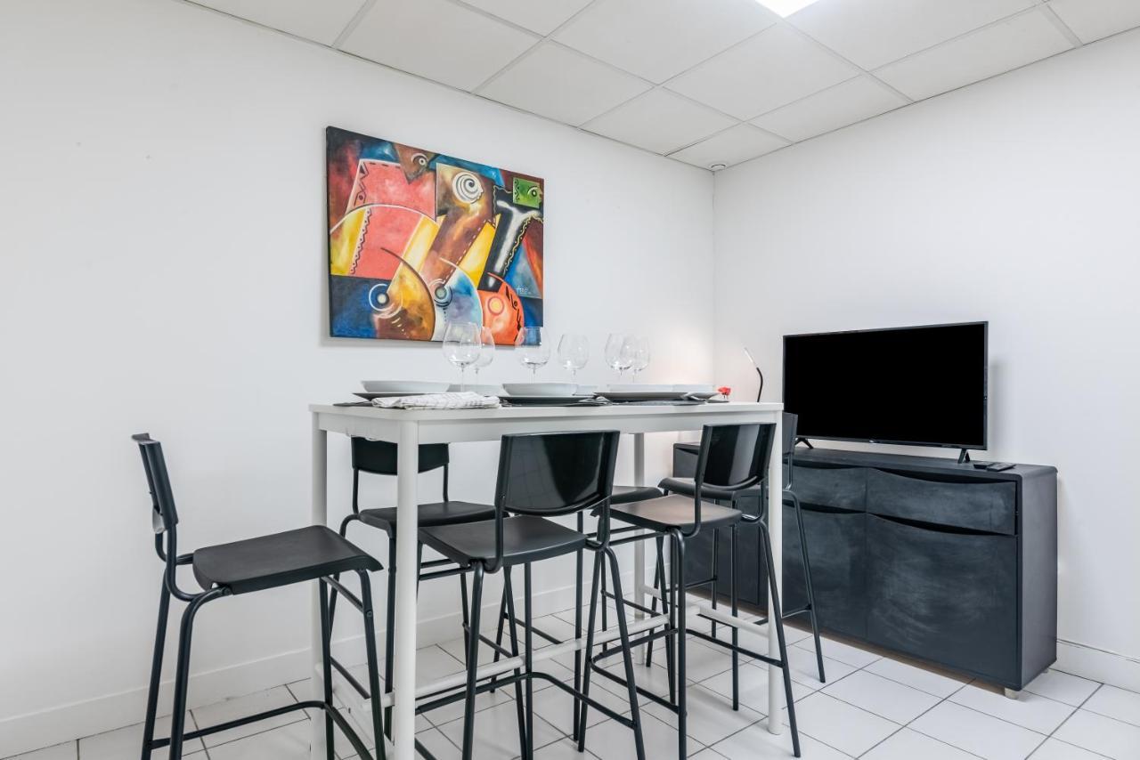 Апартаменты Triplex Magenta Quest Париж Экстерьер фото