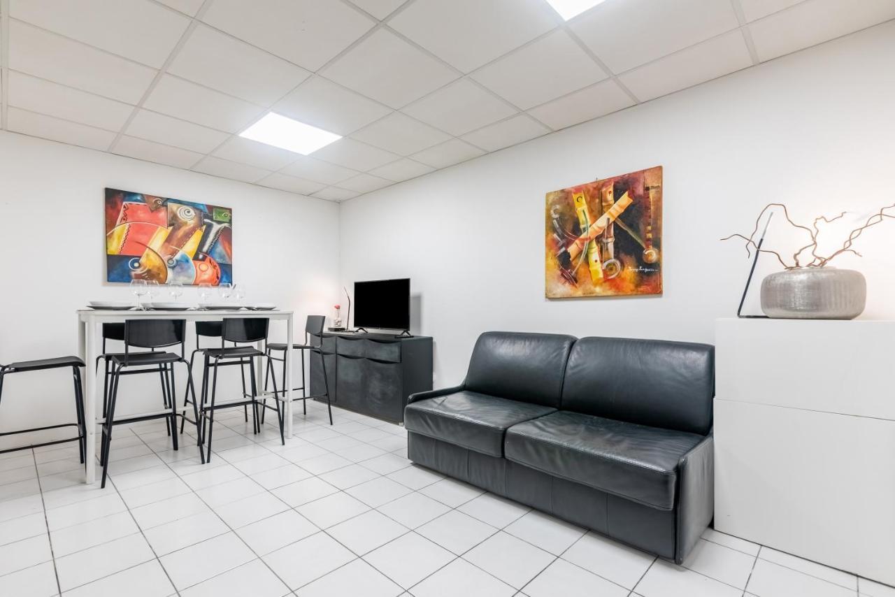 Апартаменты Triplex Magenta Quest Париж Экстерьер фото